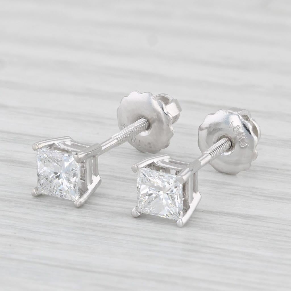 0.86ctw Princess Diamond Stud Earrings 18k White Gold Screw Back Pierced IGI In Good Condition For Sale In McLeansville, NC
