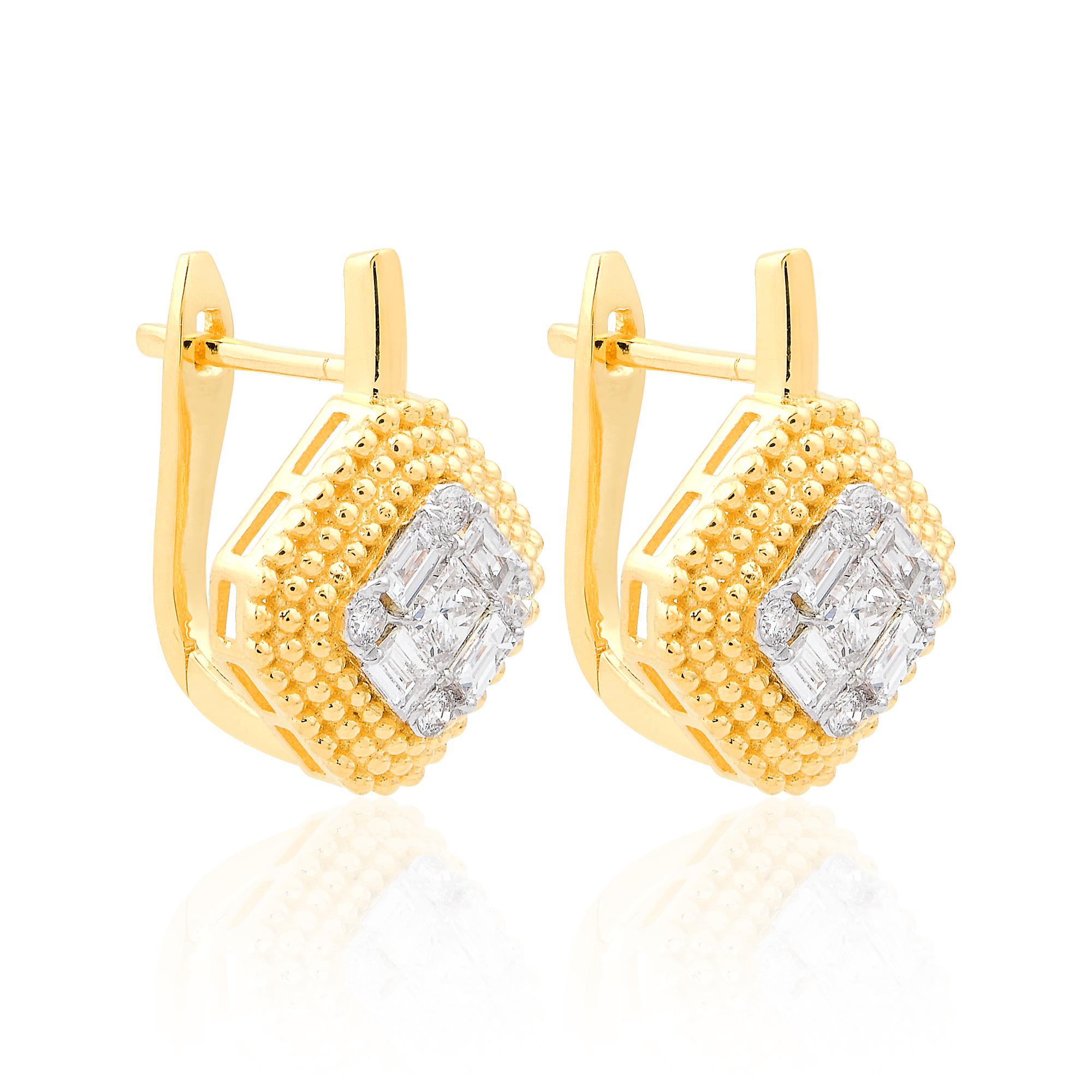 Modern 0.87 Carat Baguette Diamond Stud Earrings 18 Karat Yellow Gold Handmade Jewelry For Sale