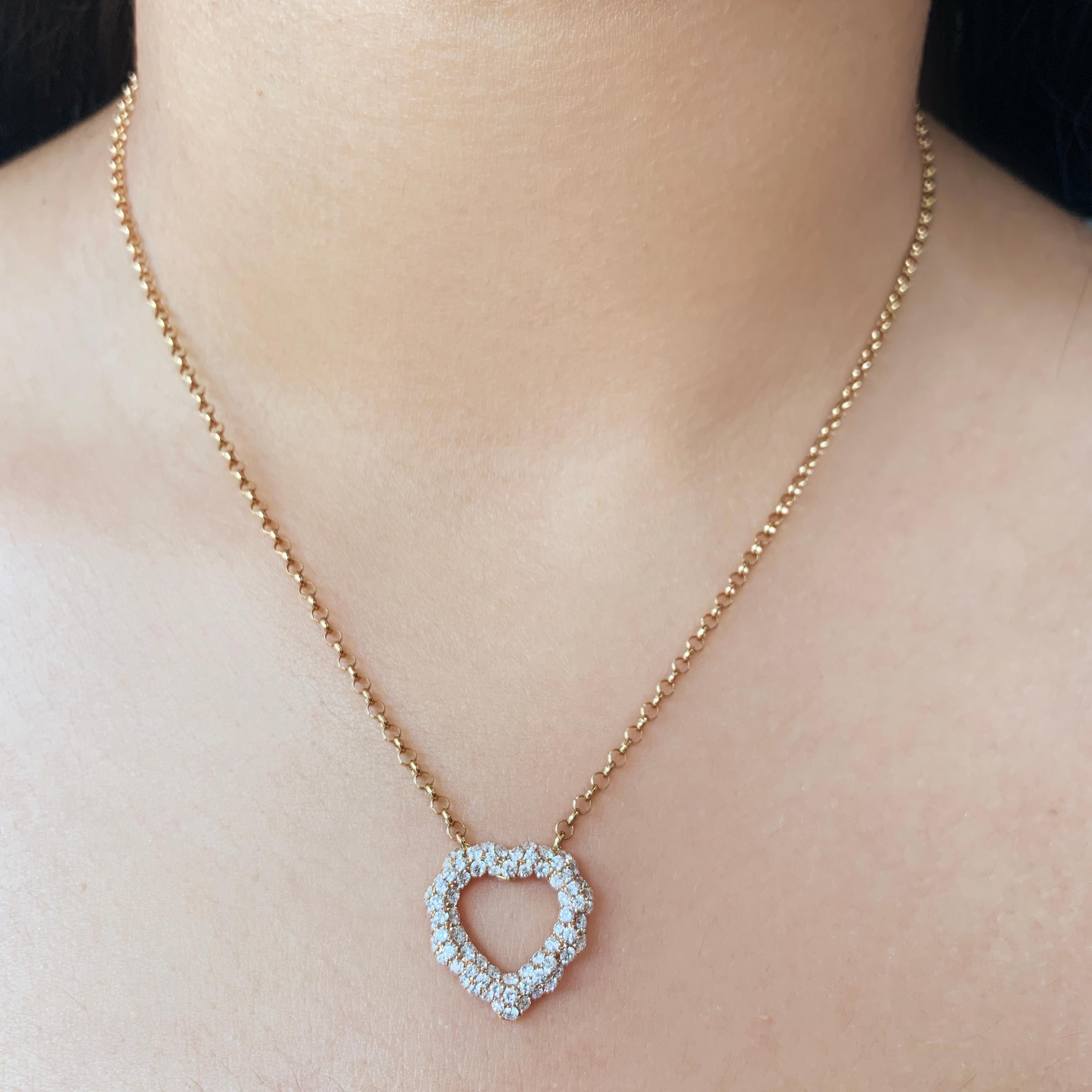 Contemporary 0.87 Carat Diamond 18 Karat Rose Gold Heart Shape Pendant Necklace For Sale