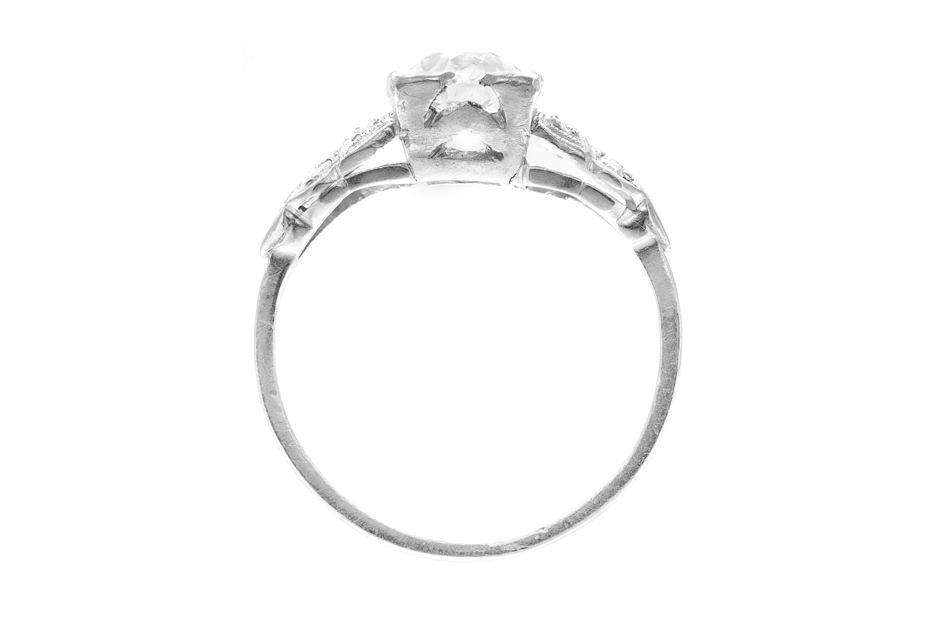 Art Deco 0.87 Carat Diamond Engagement Ring For Sale