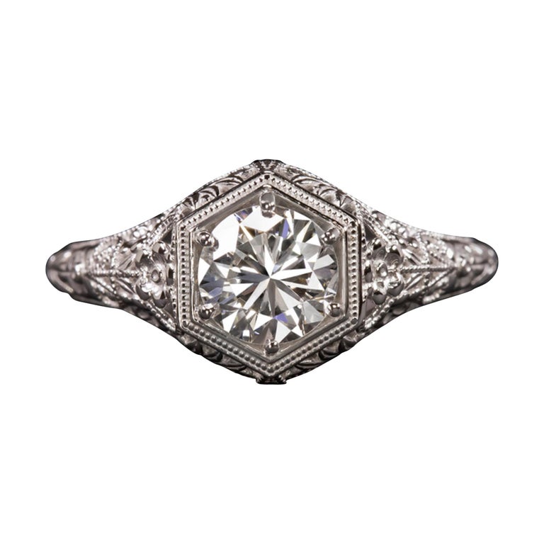 0,87 Carat Diamond Engagement Vintage Style Ring For Sale at 1stDibs