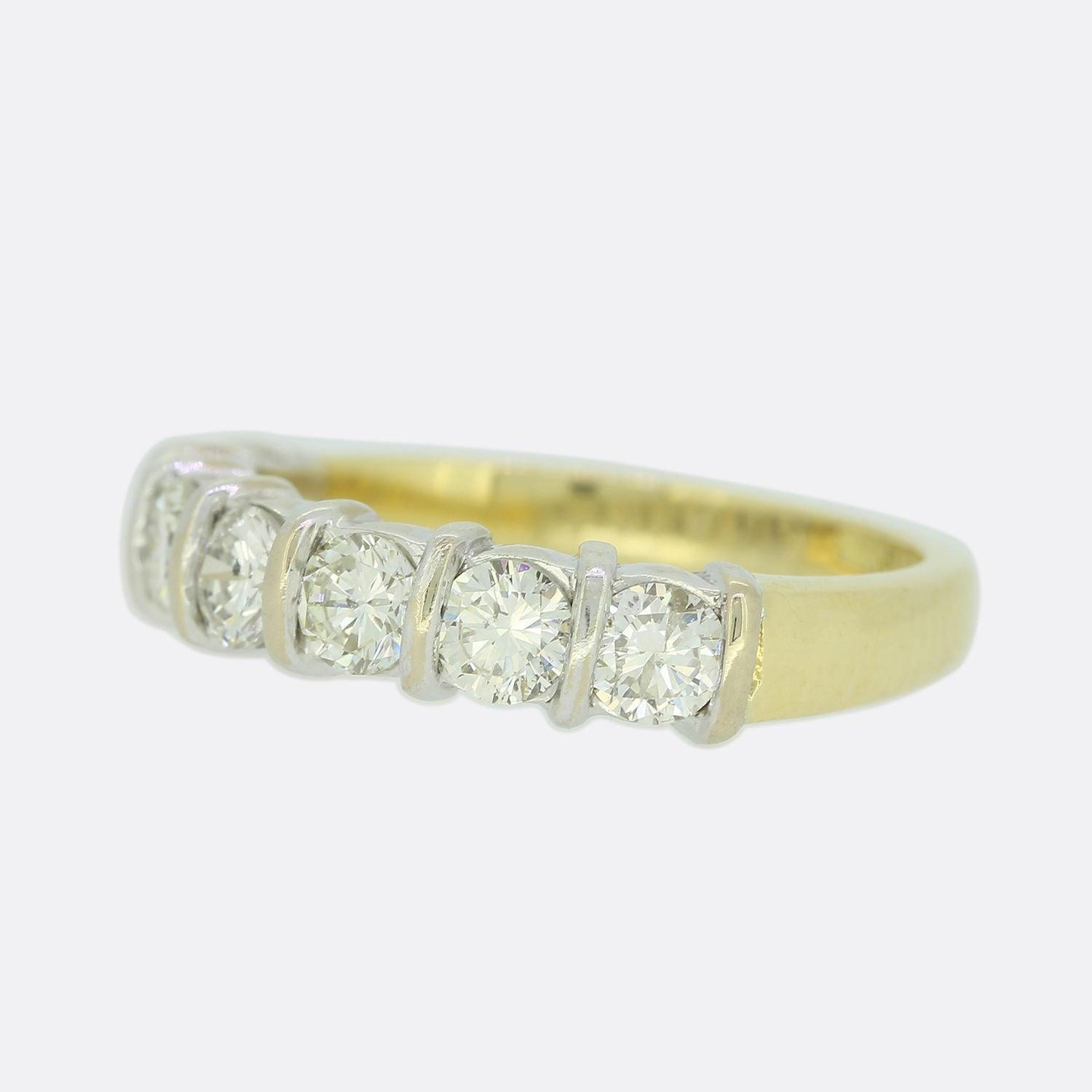 0,87 Karat Diamant-Ring mit sieben Steinen im Zustand „Gut“ im Angebot in London, GB