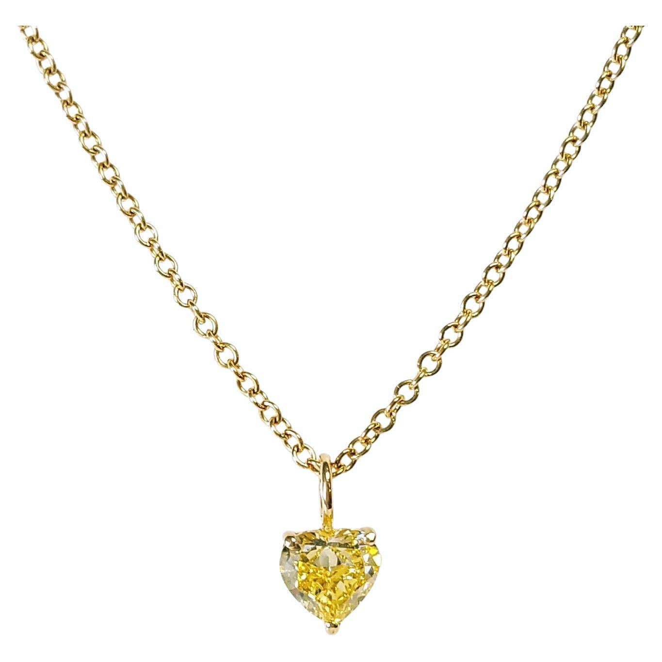 Collana a forma di cuore con diamante giallo intenso da 0,87 carati in oro 18 carati GIA Cert.