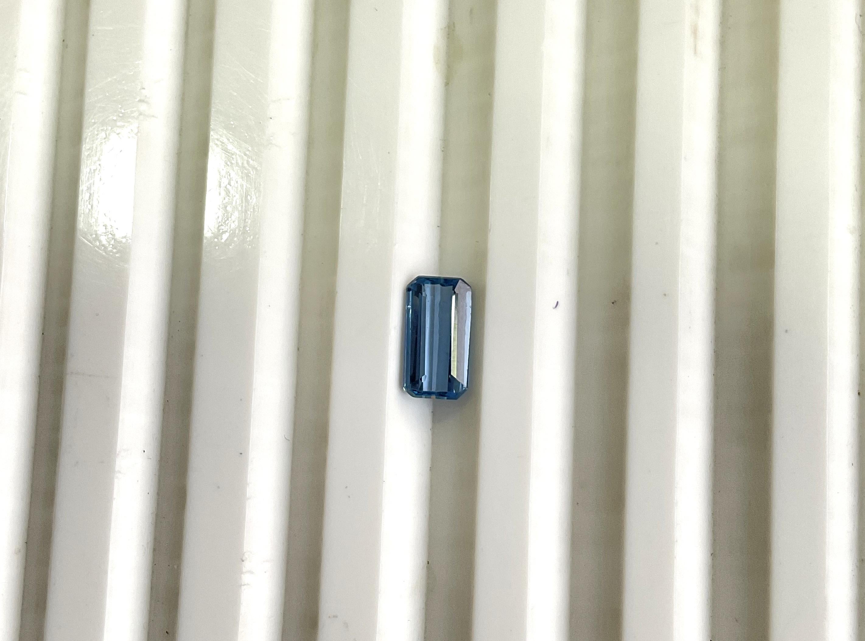 Tansania Blauer Spinell Achteckig Facettiert Natürlicher Schliff Stein für Schmuck
Gewicht - 0,87 ct
Größe - 8x4x3 mm
Form - Achteck
Menge - 1 Stück