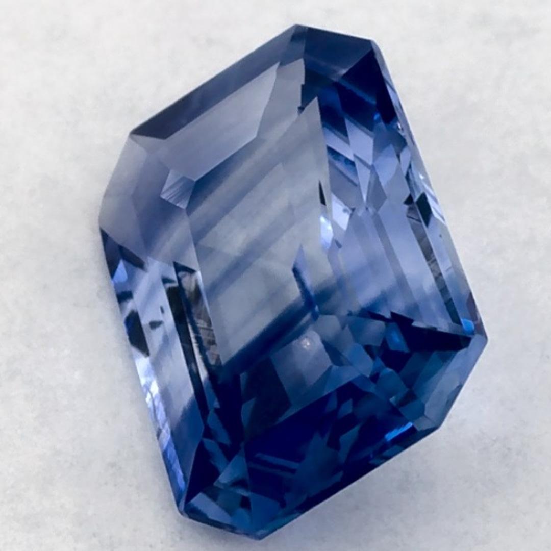 0.87 Karat Blauer Saphir Oktagon Loser Edelstein Damen im Angebot