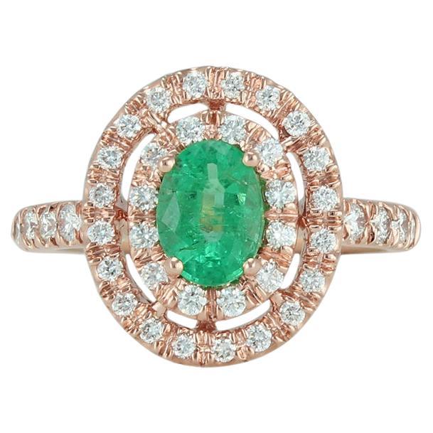 0.88 Carat Clear Zambian Emerald & Diamond Cluster Ring in 18K Yellow Gold For Sale