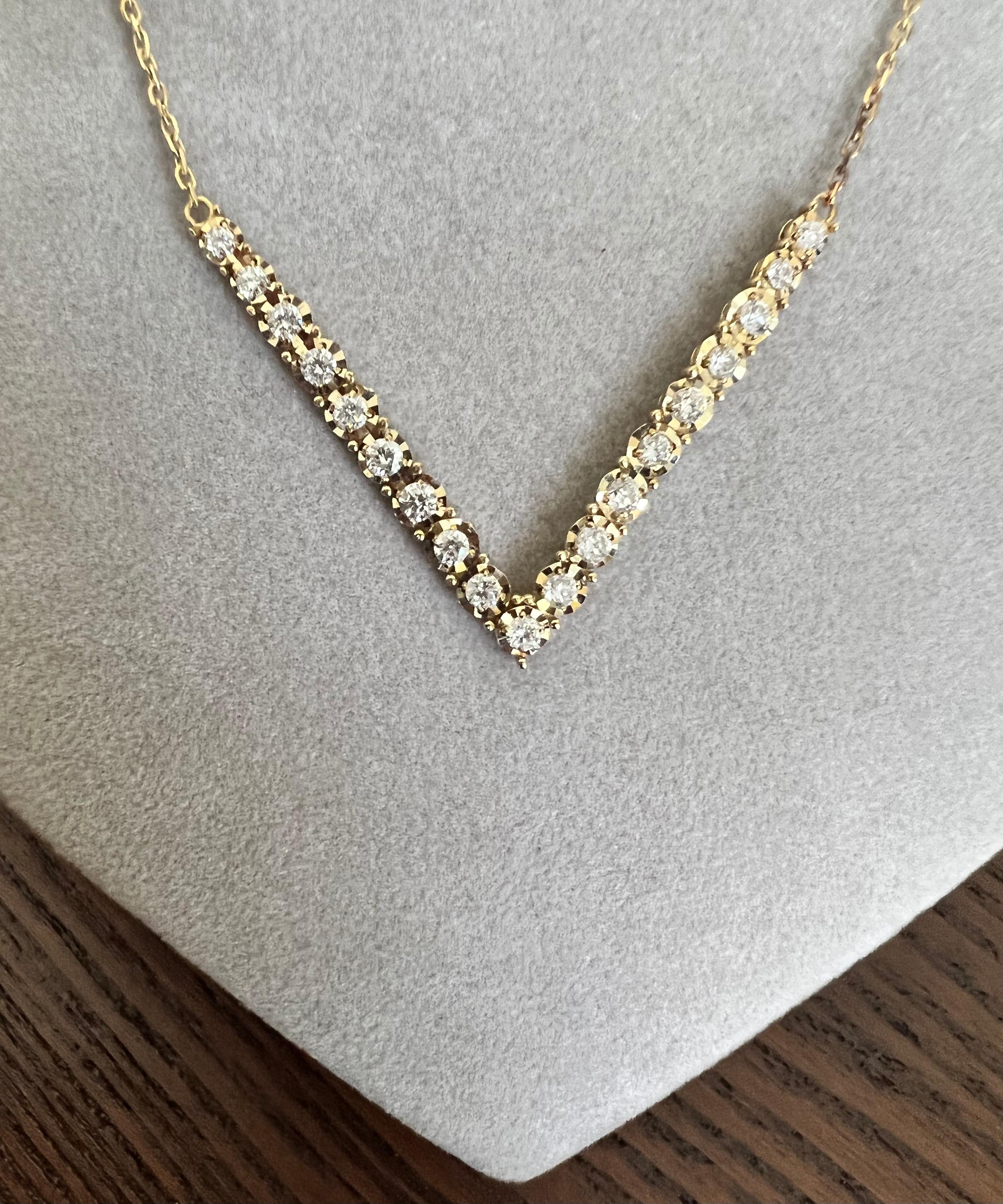 yellow rhinestone necklace