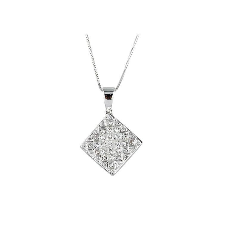 0.88 Carat Princess and Round Diamond Plaque Pendant in White Gold In Good Condition In Sherman Oaks, CA