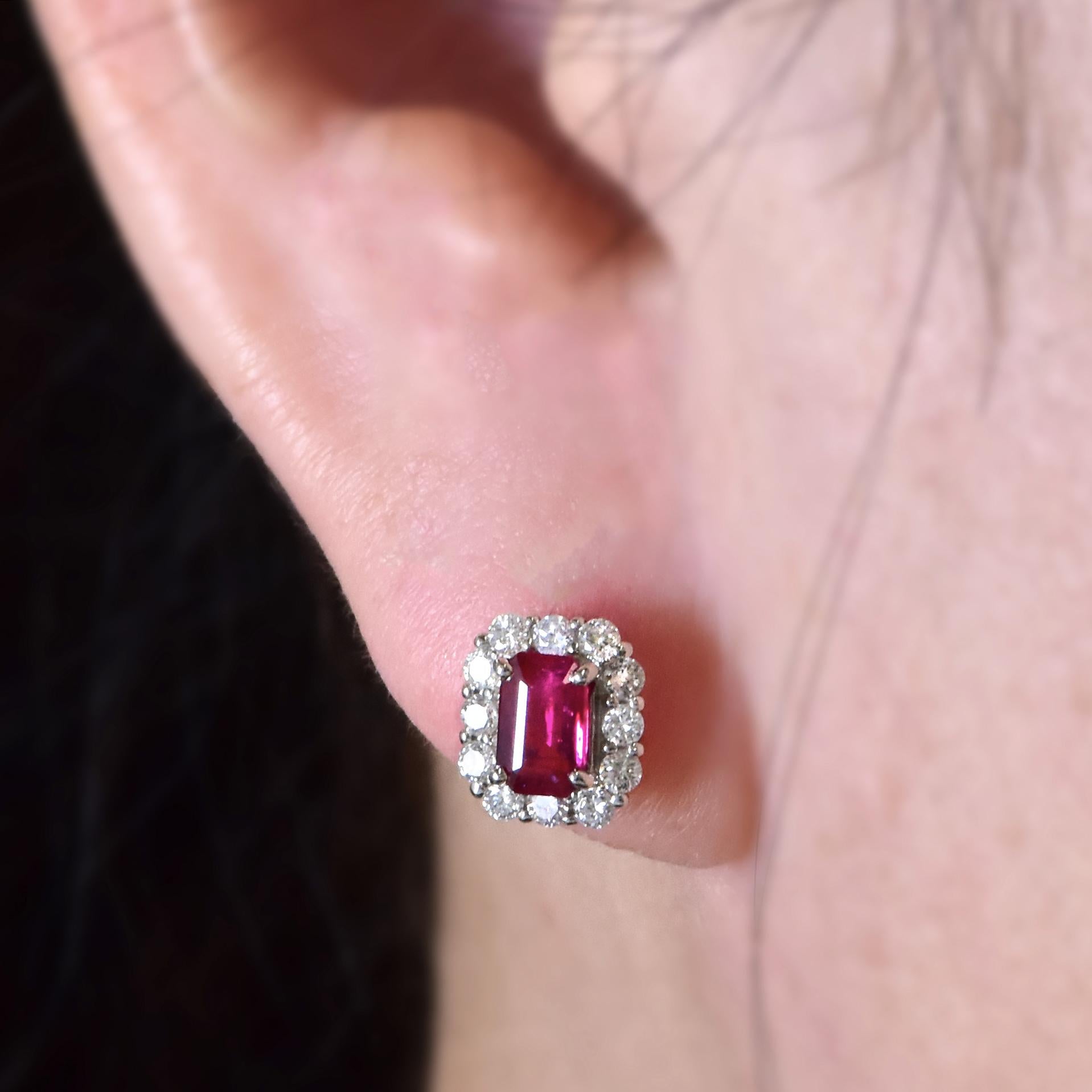 Modern 0.88 Carats Natural Untreated Rubies and Diamonds Earrings Made in Platinum For Sale