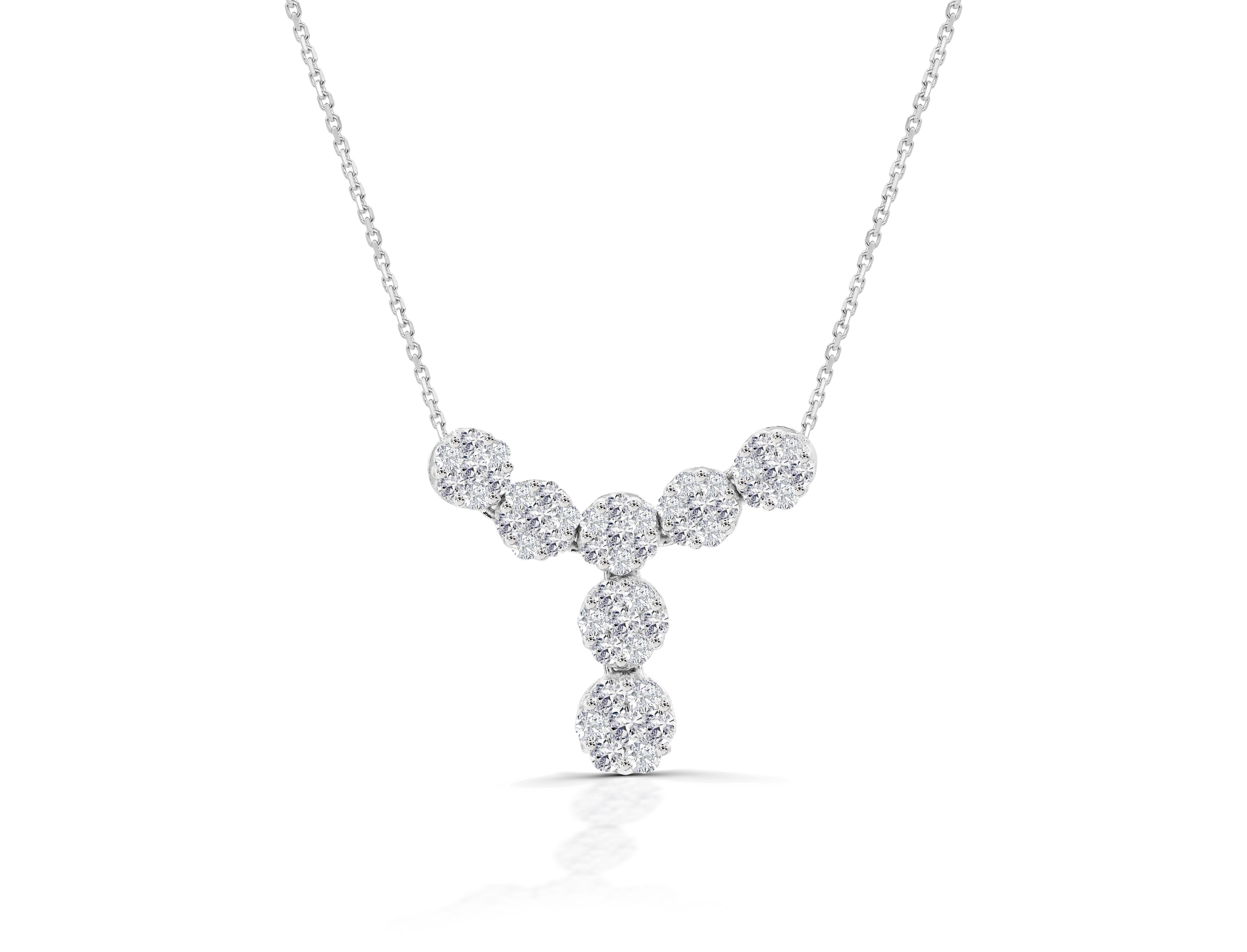 Round Cut 0.88 Ct Diamond Dangle Necklace in 14K Gold For Sale
