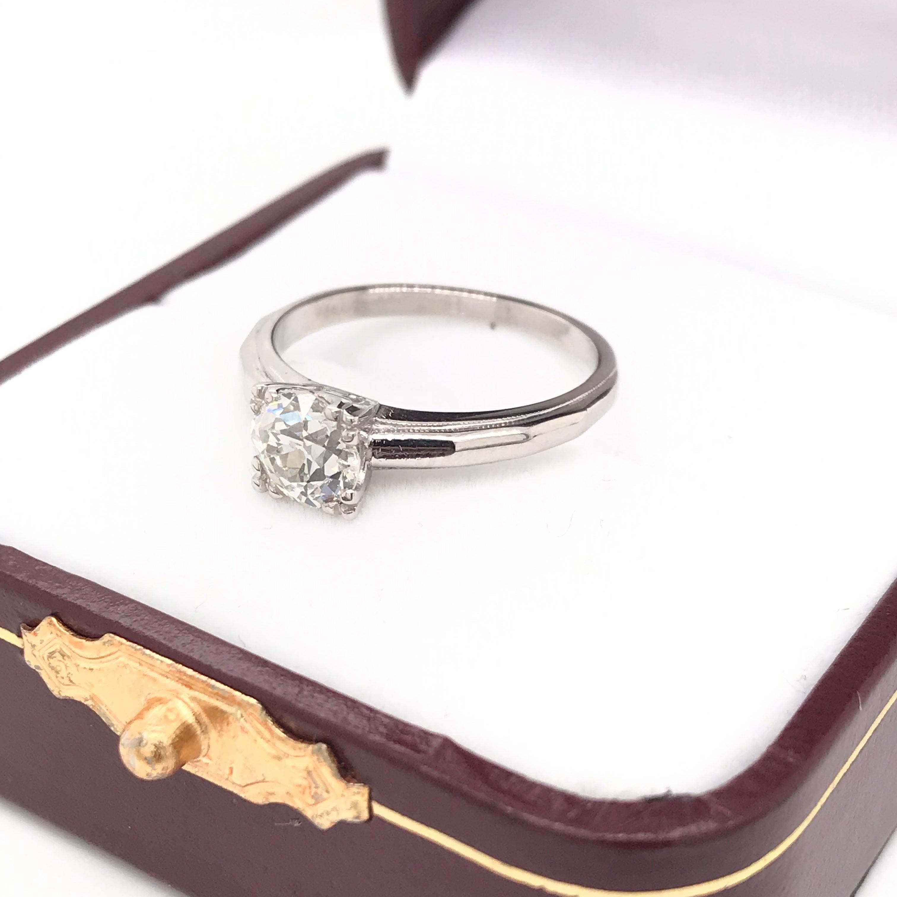 Bague solitaire en platine et diamant taille ancienne de 0,88 carat en vente 4