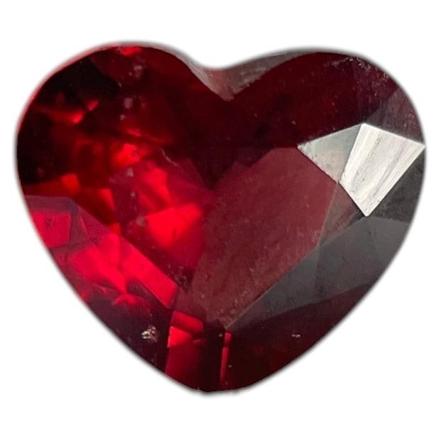 0.88ct Burma Red Spinel heart Shape (6.5x5.4x3.3mm) For Sale