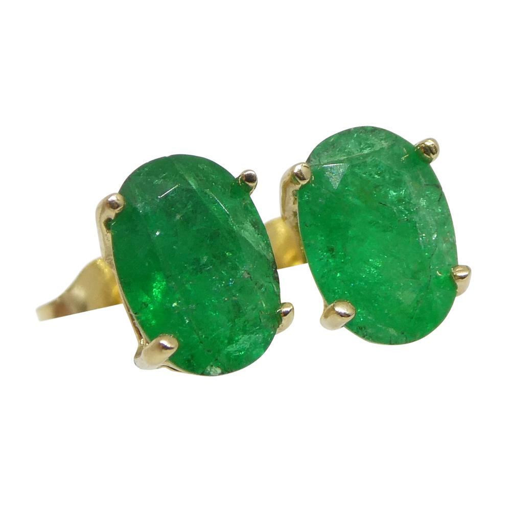 0.88ct Oval Green Colombian Emerald Stud Earrings set in 14k Yellow Gold For Sale 9
