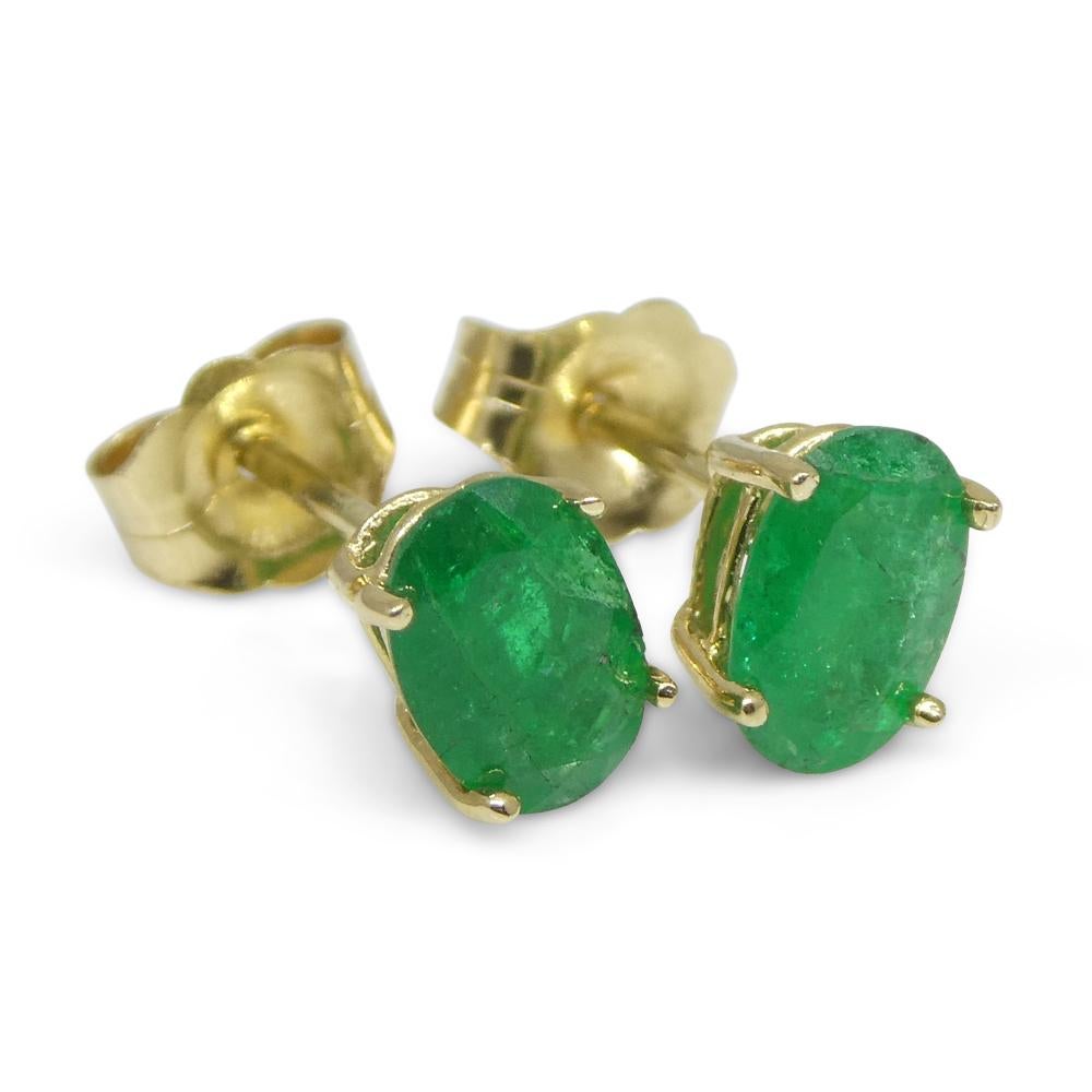 0.88ct Oval Green Colombian Emerald Stud Earrings set in 14k Yellow Gold For Sale 14
