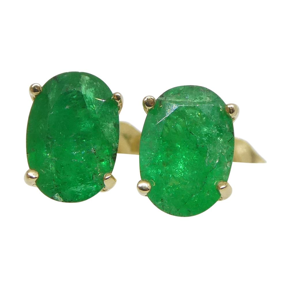 0.88ct Oval Green Colombian Emerald Stud Earrings set in 14k Yellow Gold For Sale 2