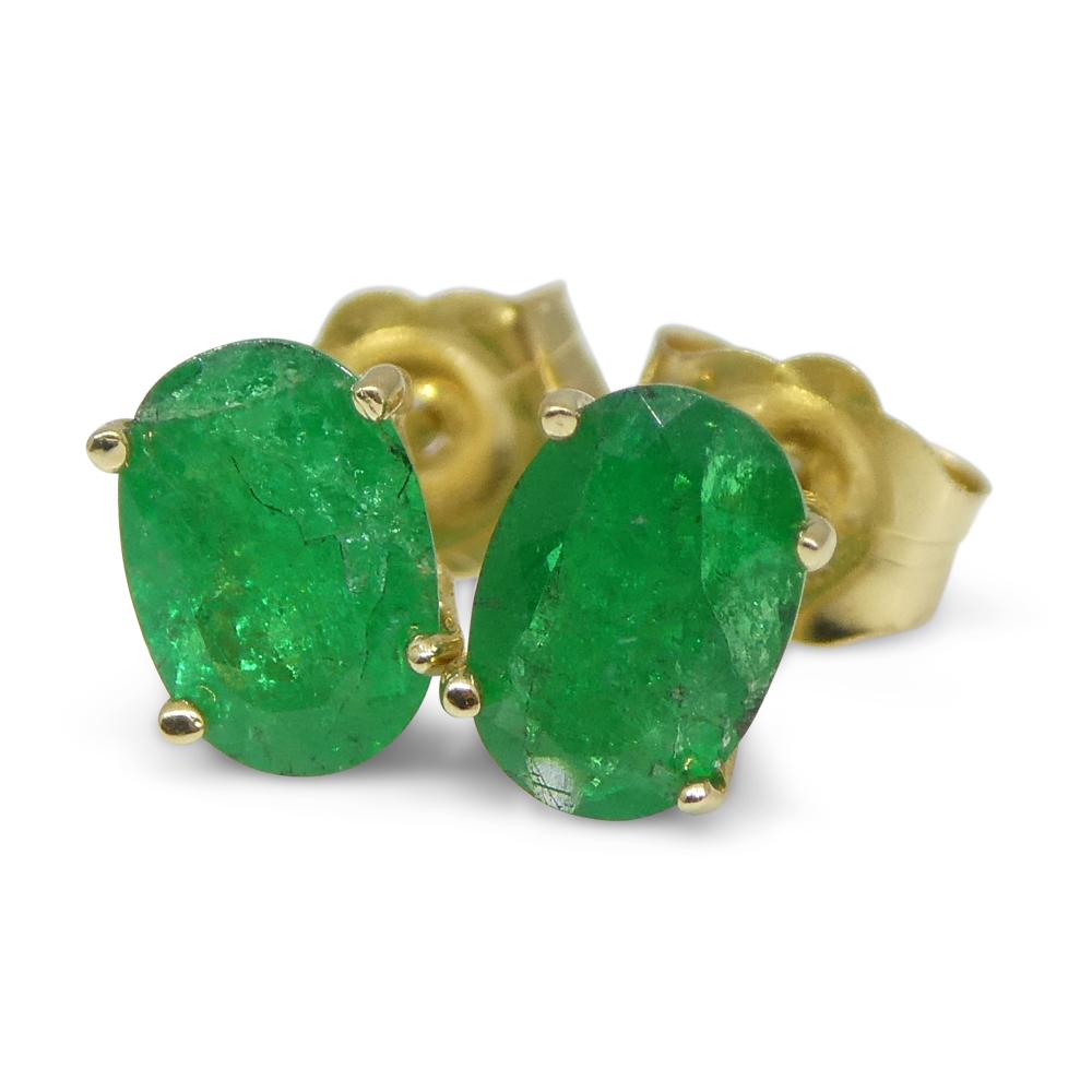 0.88ct Oval Green Colombian Emerald Stud Earrings set in 14k Yellow Gold For Sale 4