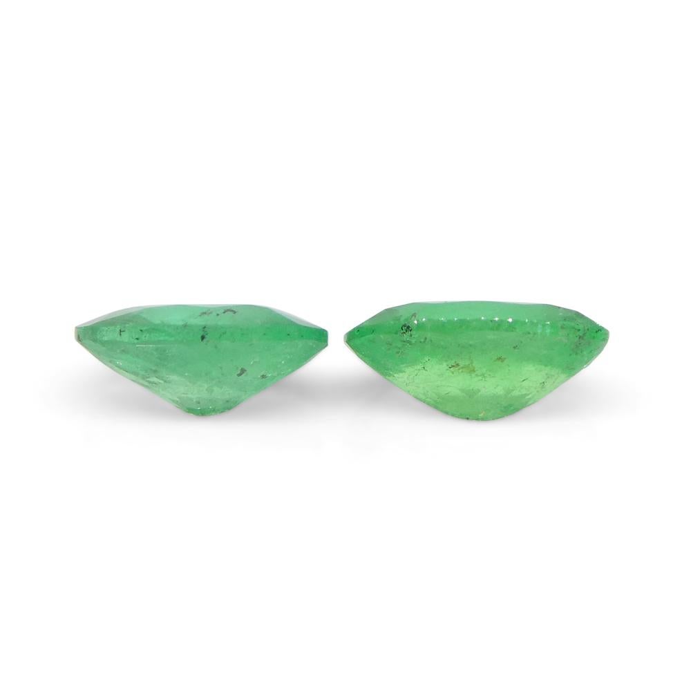 0.88ct Pair Oval Green Emerald from Colombia For Sale 7