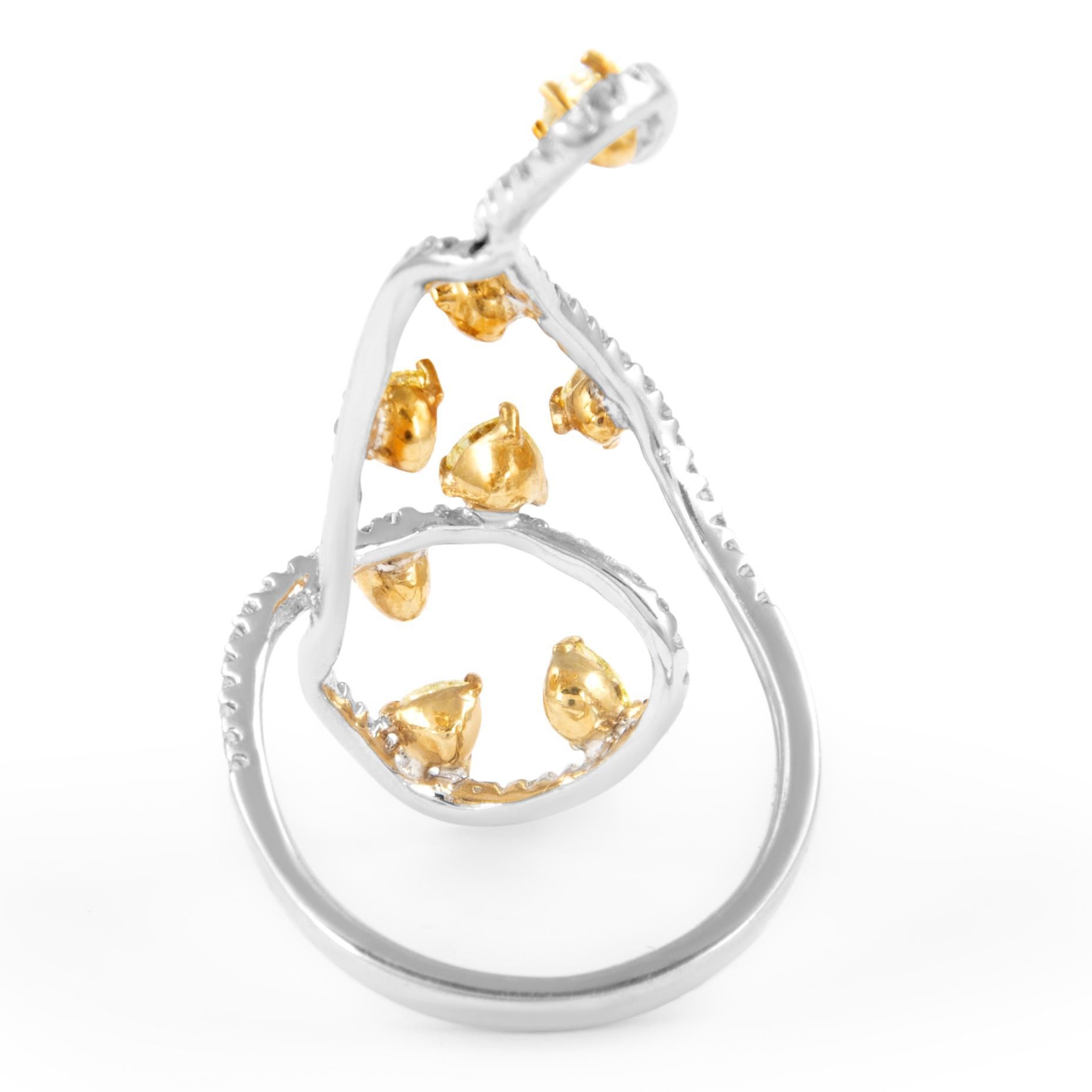0.88ctt Multi Yellow Diamond Cluster Ring 18k Two Tone In New Condition For Sale In BEVERLY HILLS, CA