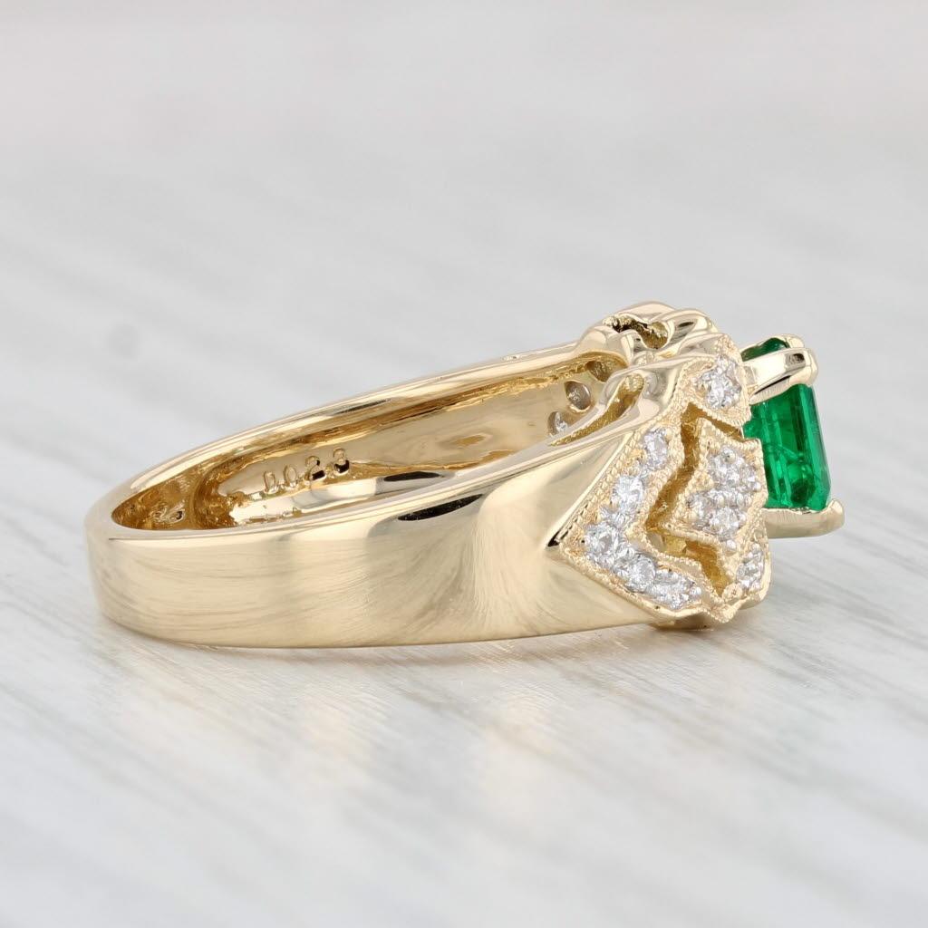 0.88ctw Emerald Diamond Ring 18k Yellow Gold Size 7.75 For Sale 3