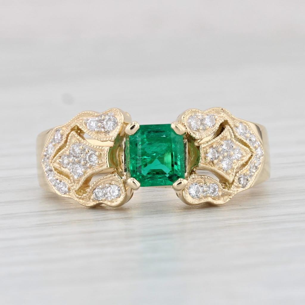 0.88ctw Emerald Diamond Ring 18k Yellow Gold Size 7.75 For Sale 4