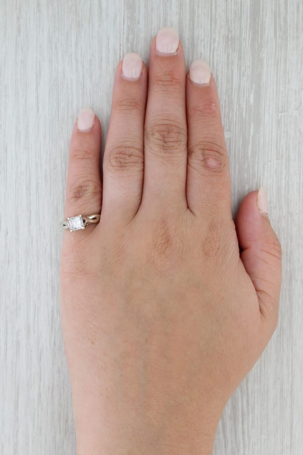 0,88ctw Prinzessin Diamant Verlobungsring 14k Weißgold Größe 5,25 im Angebot 3