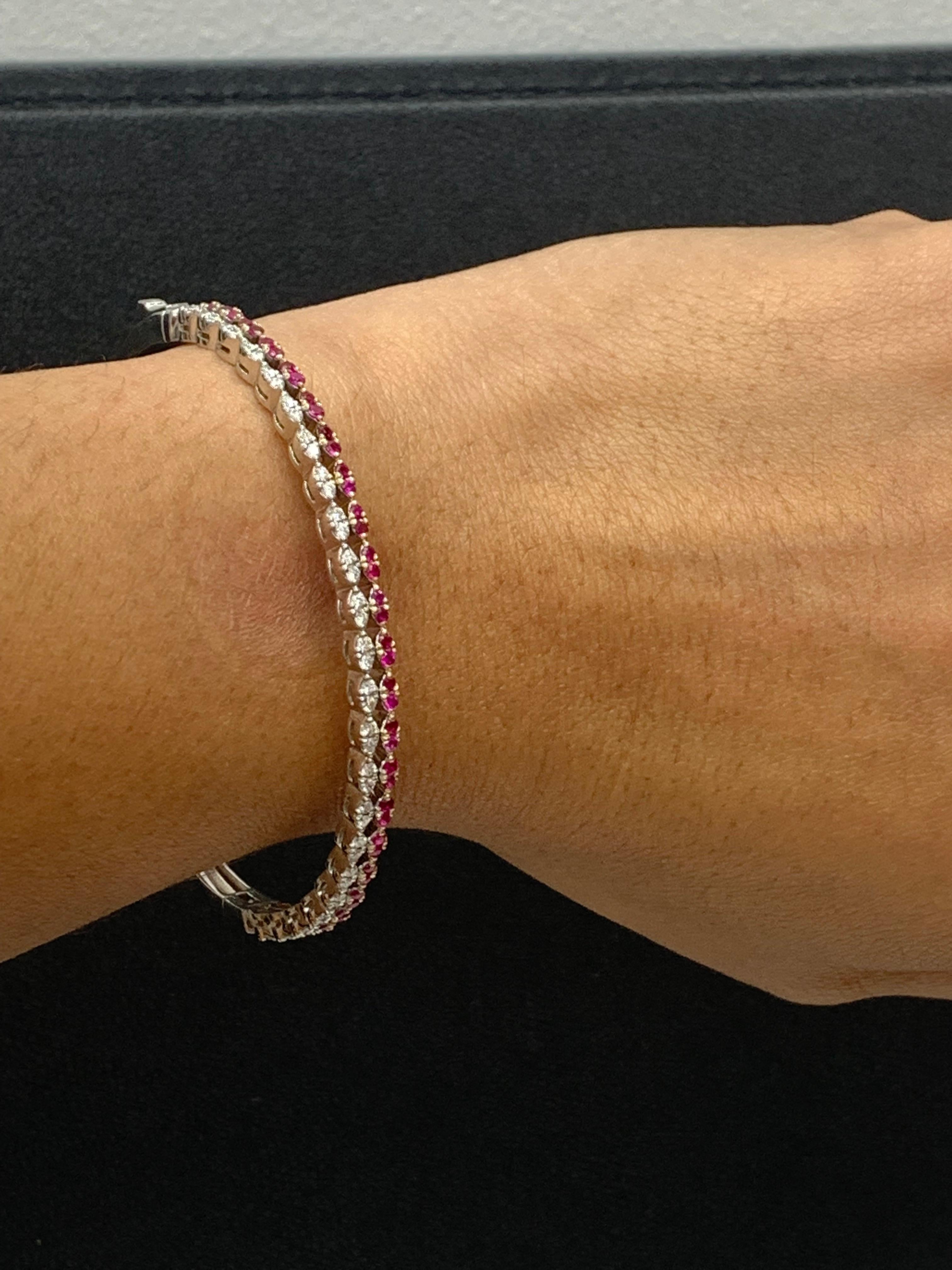 0.89 Carat Brilliant Cut Ruby and Diamond Bangle in 14K Mix Gold In New Condition For Sale In NEW YORK, NY