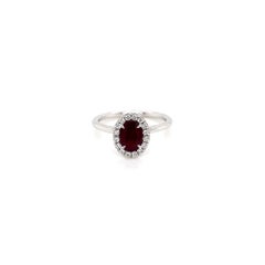 Anello da donna con rubino e diamante da 0.89 carati
