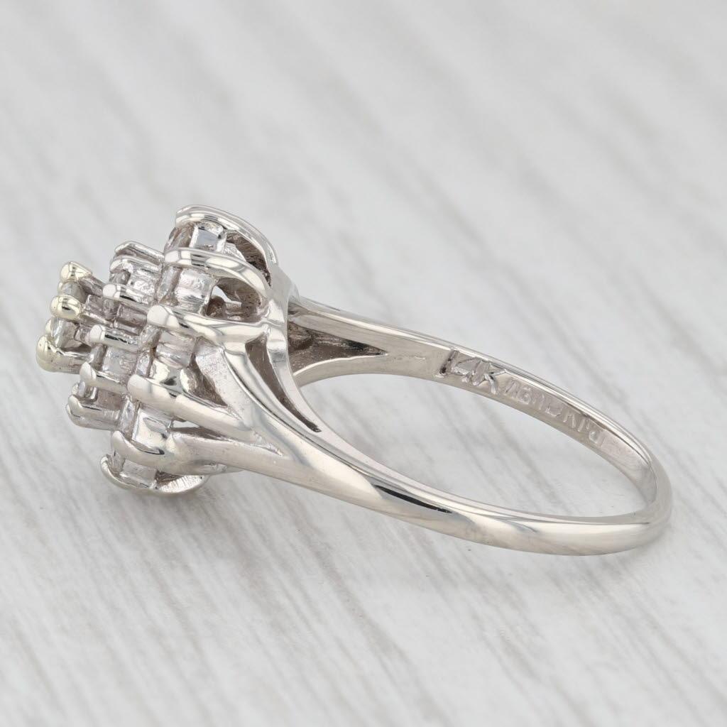 0.89ctw Diamond Cluster Ring 14k White Gold Size 6.25 Engagement In Good Condition For Sale In McLeansville, NC