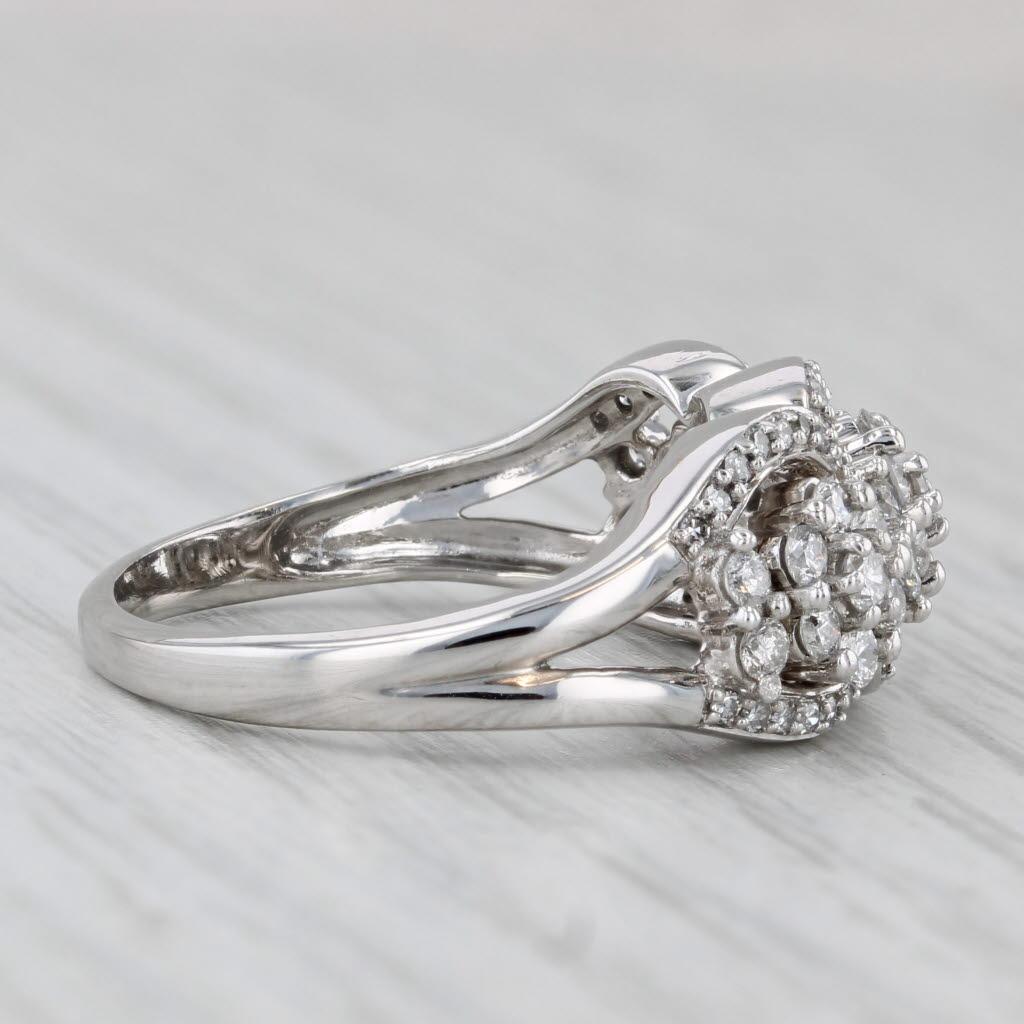 da uomo o donna Anello a grappolo con diamanti da 0,89ctw in oro bianco 14k, misura 8 in vendita
