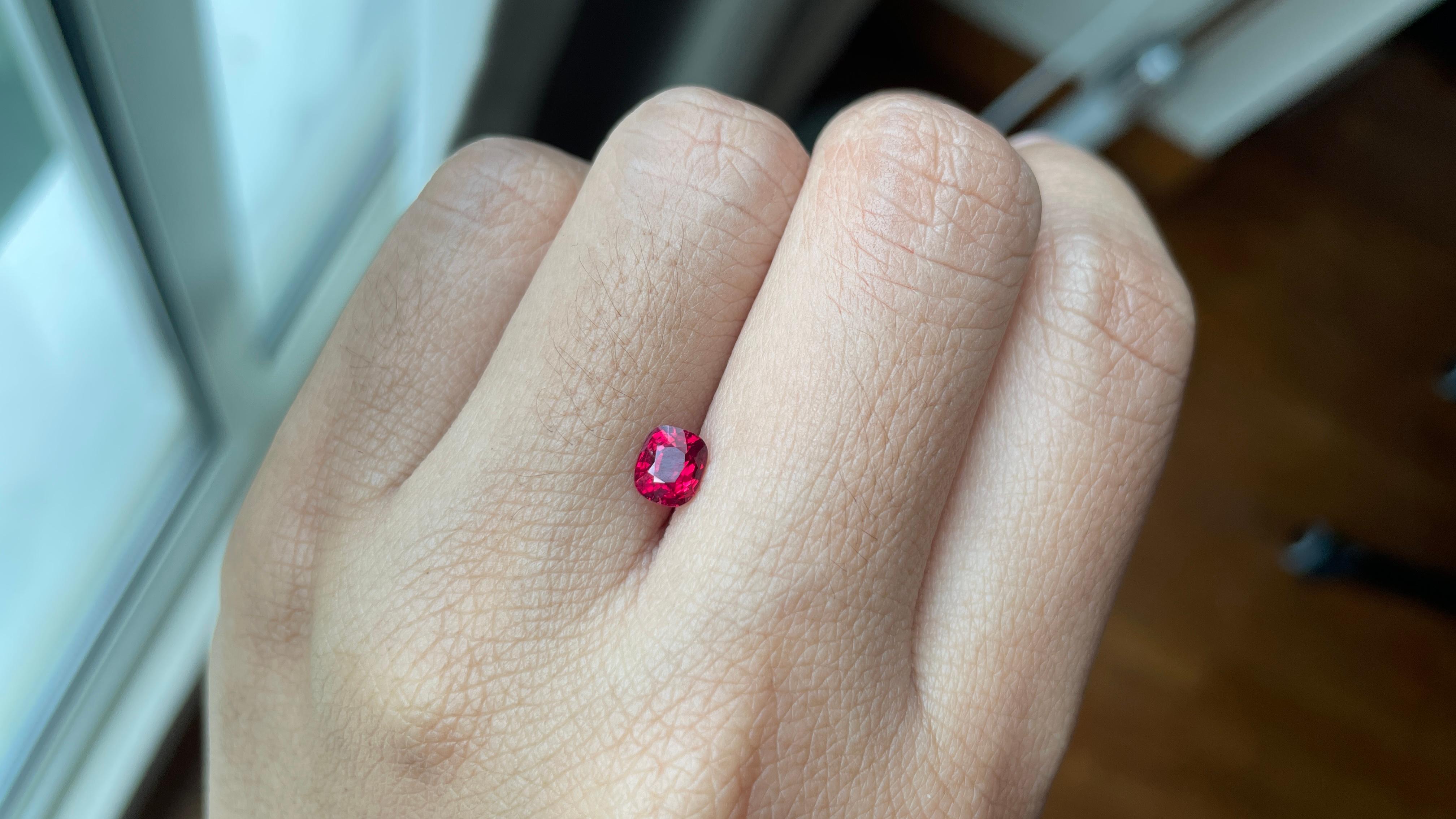 0.8ct Vibrant Red Jedi Spinel/Bright Red Spinel/Bright Red Spinel /Vivid Red Spinel (Top Quality) im Angebot 8