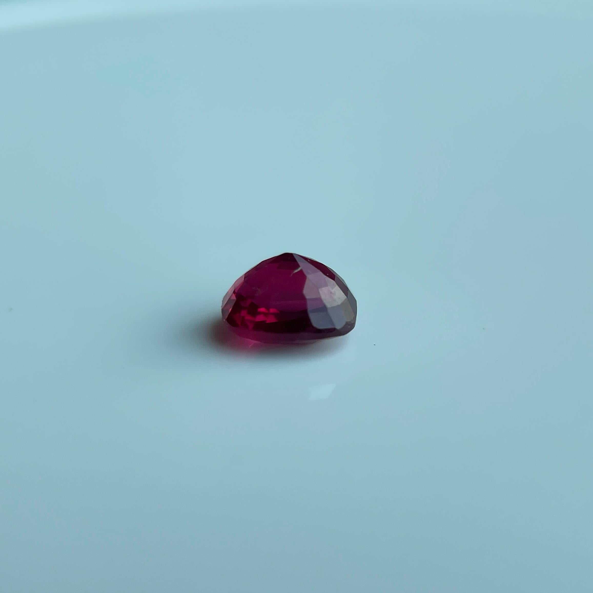 0.8ct Vibrant Red Jedi Spinel/Bright Red Spinel/Bright Red Spinel /Vivid Red Spinel (Top Quality) Damen im Angebot