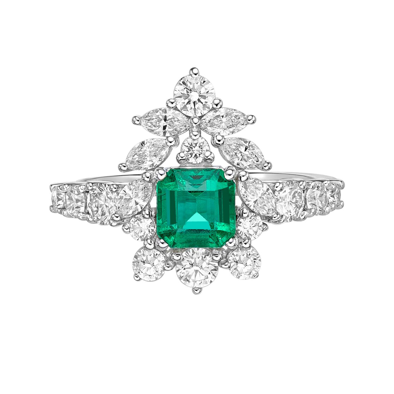 Contemporary 0.9 Carat Emerald and Diamond Ring in 18 Karat White Gold For Sale
