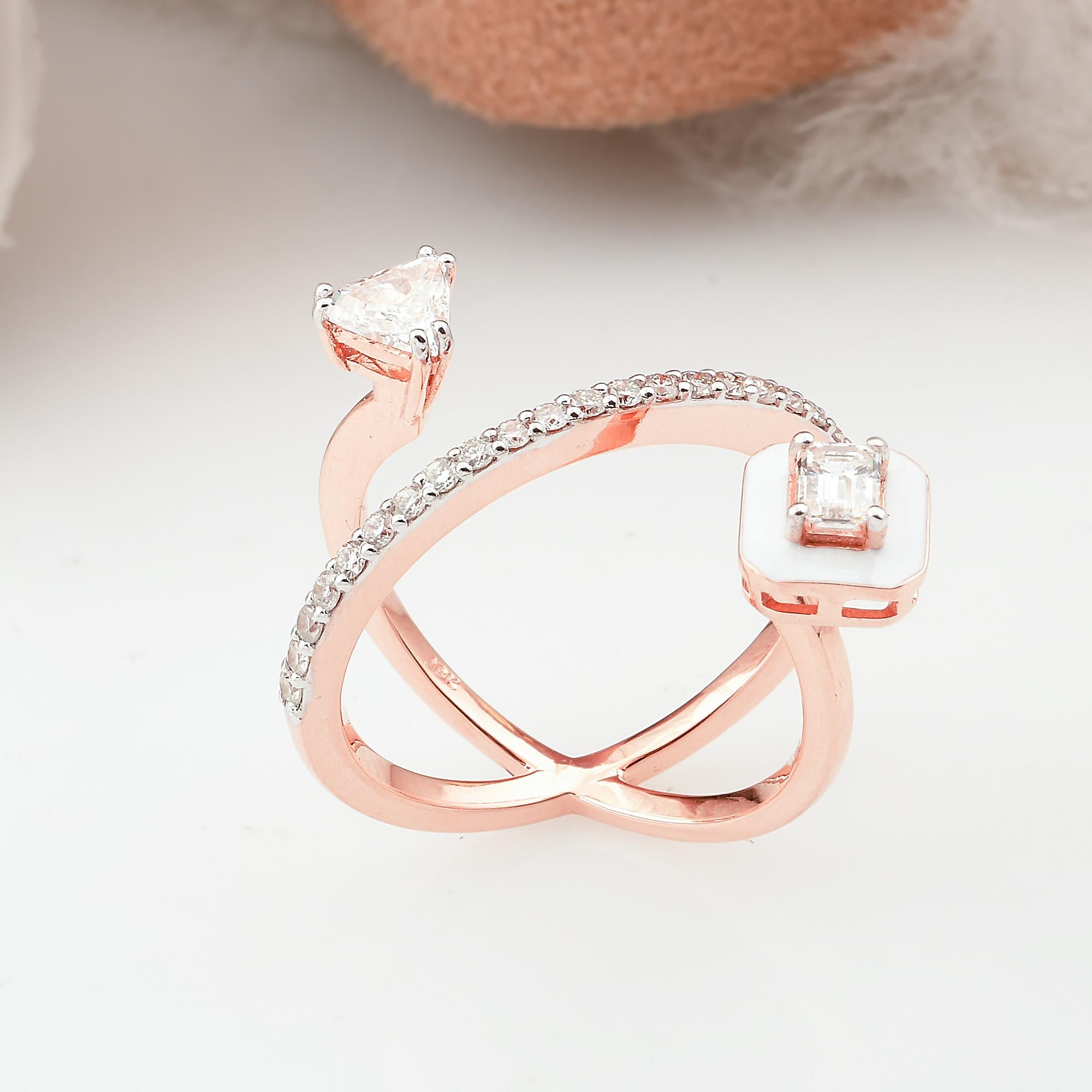 For Sale:  0.9 Carat Round Trillion Emerald Cut Diamond Cuff Ring 18 Karat Rose Gold Jewely 4