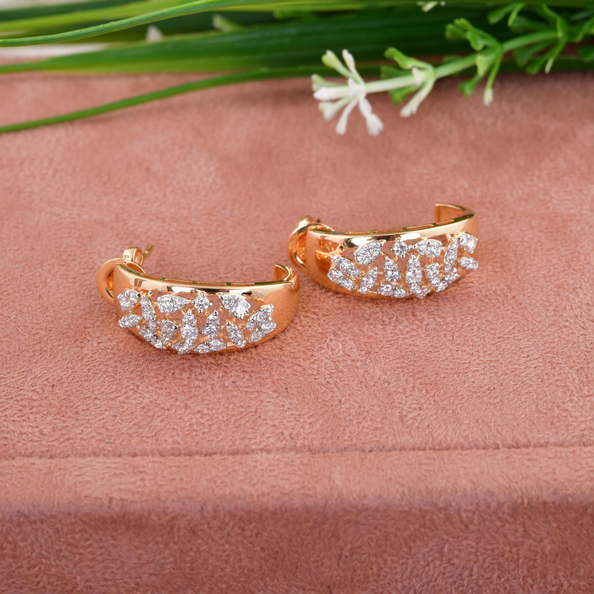 Pendientes de diamantes talla brillante redonda SI/H de 0,9 quilates Joyas de oro amarillo de 14 quilates en Nuevo estado para la venta en Diera, Dubai
