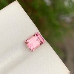 Pietra preziosa di tormalina rosa pesca pastello con taglio a baguette da 0,9 ct per gioielli, 6 mm