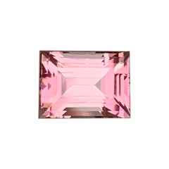 Pietra preziosa di tormalina rosa pesca pastello con taglio a baguette da 0,9 ct per gioielli, 6 mm