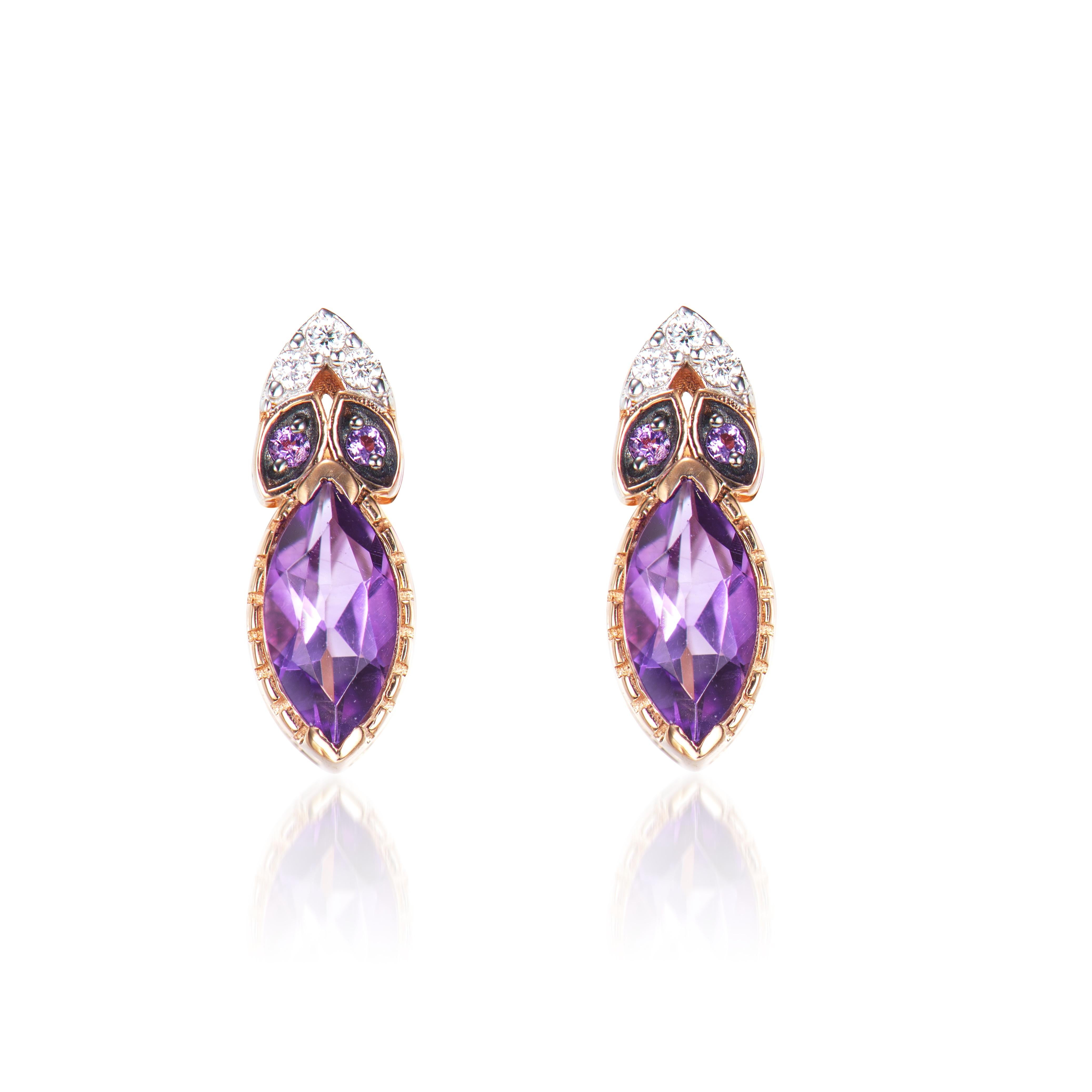 Contemporary 0.90 Carat Amethyst Stud Earrings in 14Karat Rose Gold with White Diamond. For Sale