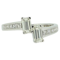 0.90 Carat Baguette and Princess Cut Diamond Crossover Ring