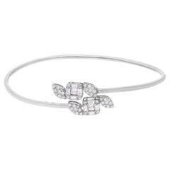 Bracelet jonc en or blanc 18 carats avec diamants ronds baguettes de 0,90 carat