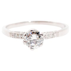 0.90 Carat Brilliant Diamond Used Engagement Ring in 18 Carat White Gold