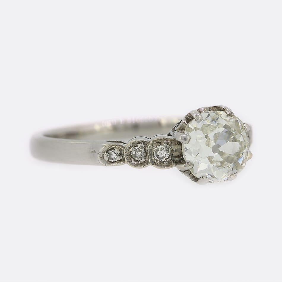 0,90 Karat Diamant im Kissenschliff Solitär Verlobungsring Damen im Angebot