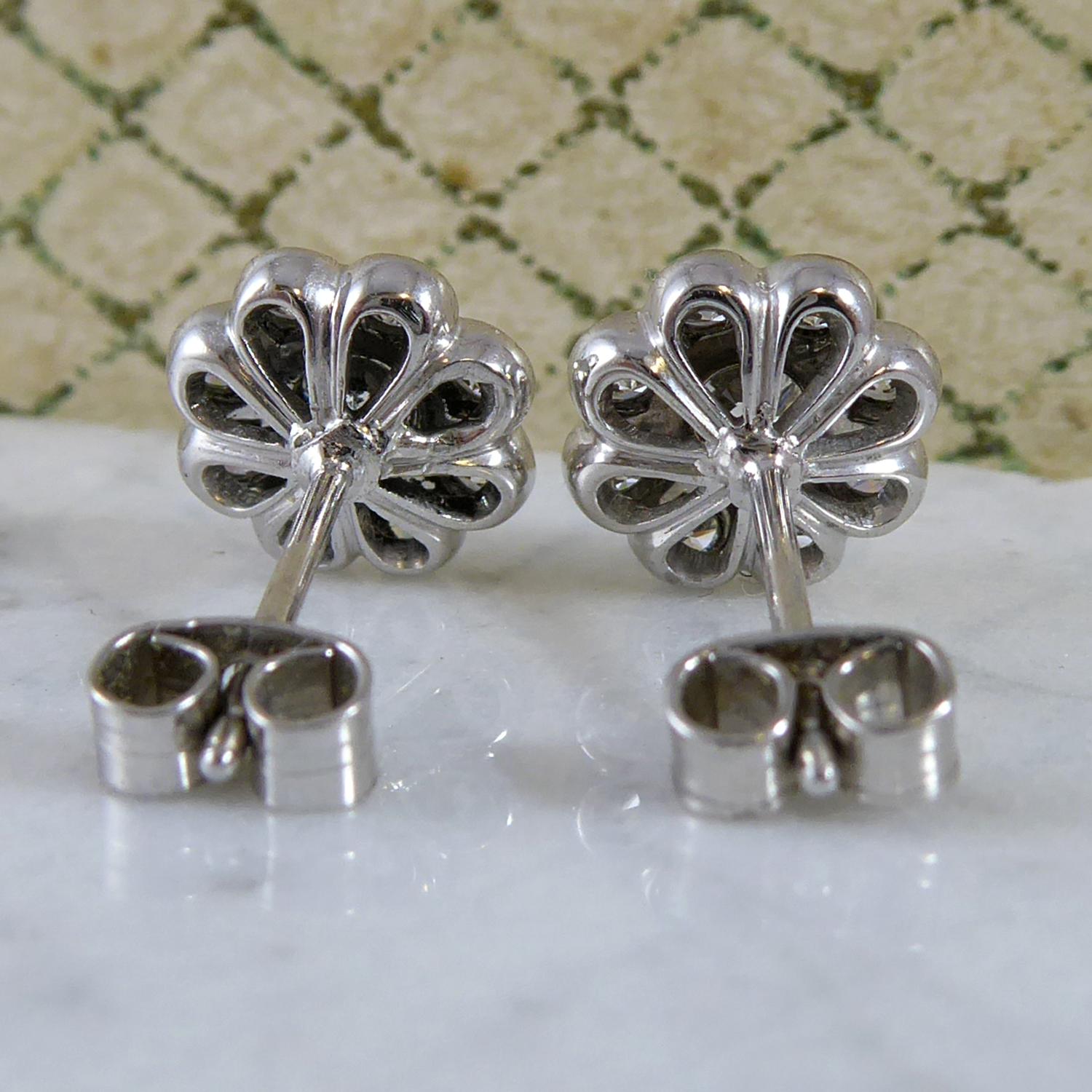 chanel daisy earrings