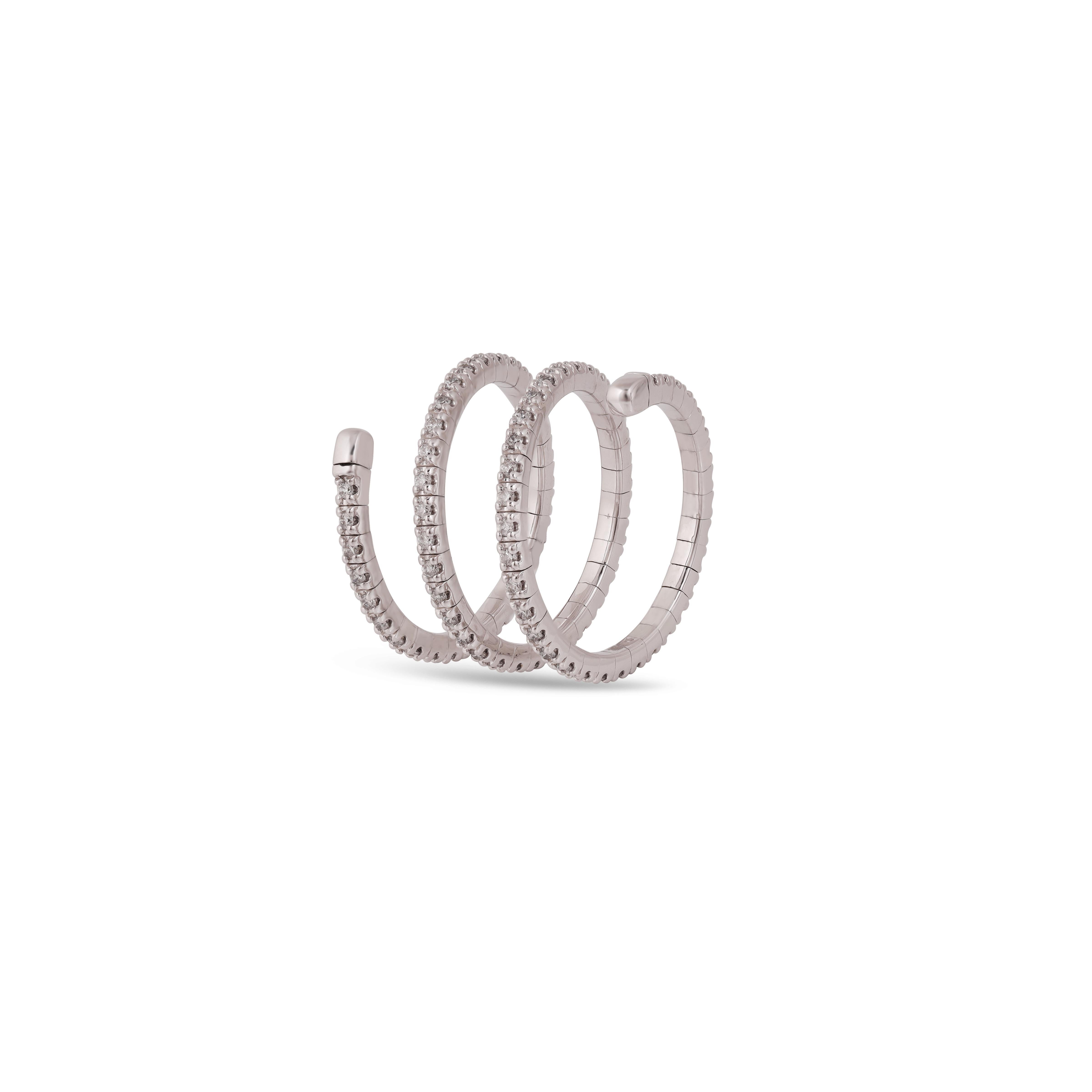 Modern 0.90 Carat Diamond Flexable Cocktail Ring in 18Karat  White Gold For Sale