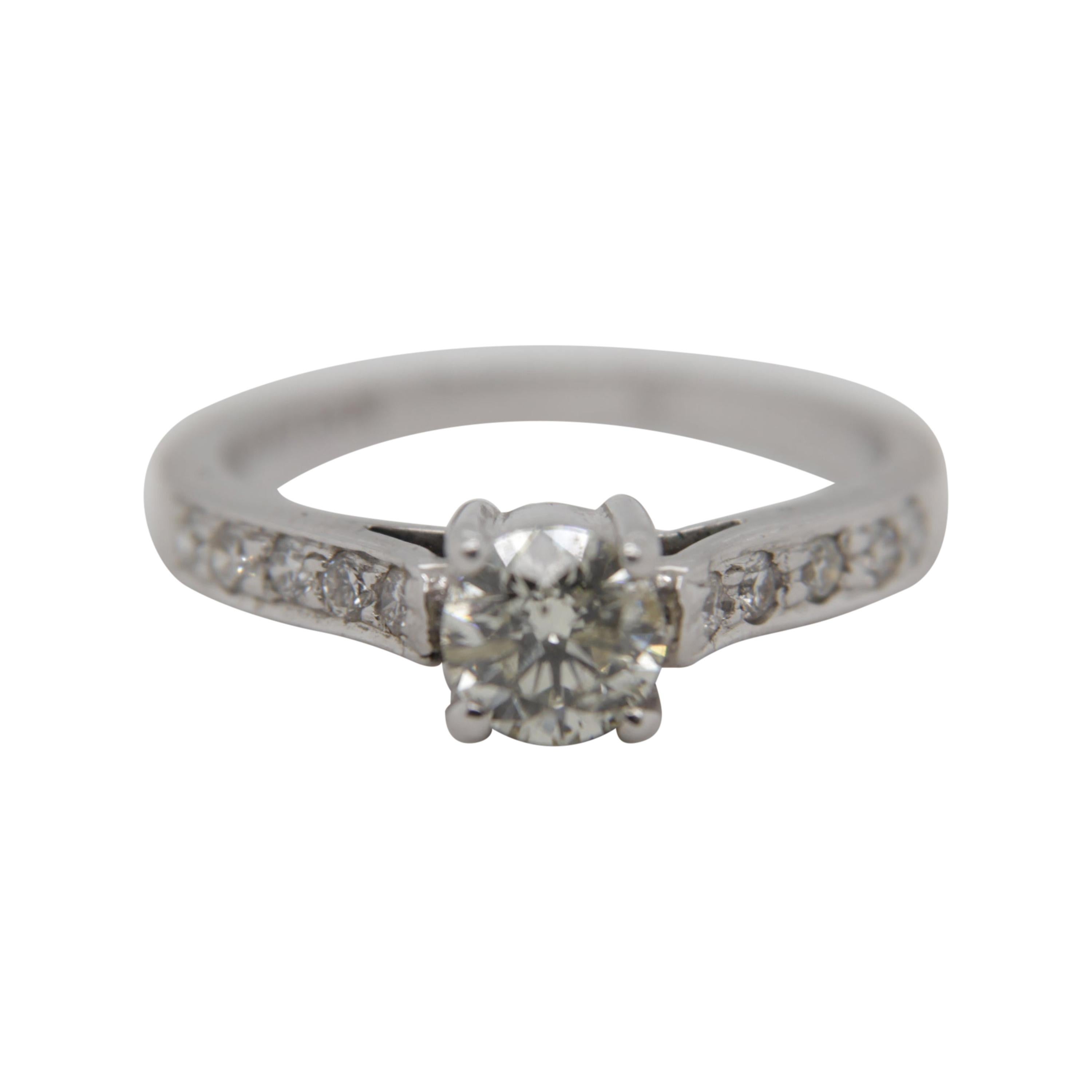 Bague en or 14 carats avec diamants de 0,90 carat en vente