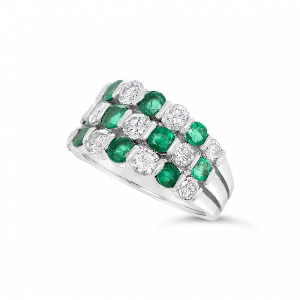 Round Cut 0.90 Carat Emerald and 1.0 Carat Diamond Platinum Band Ring