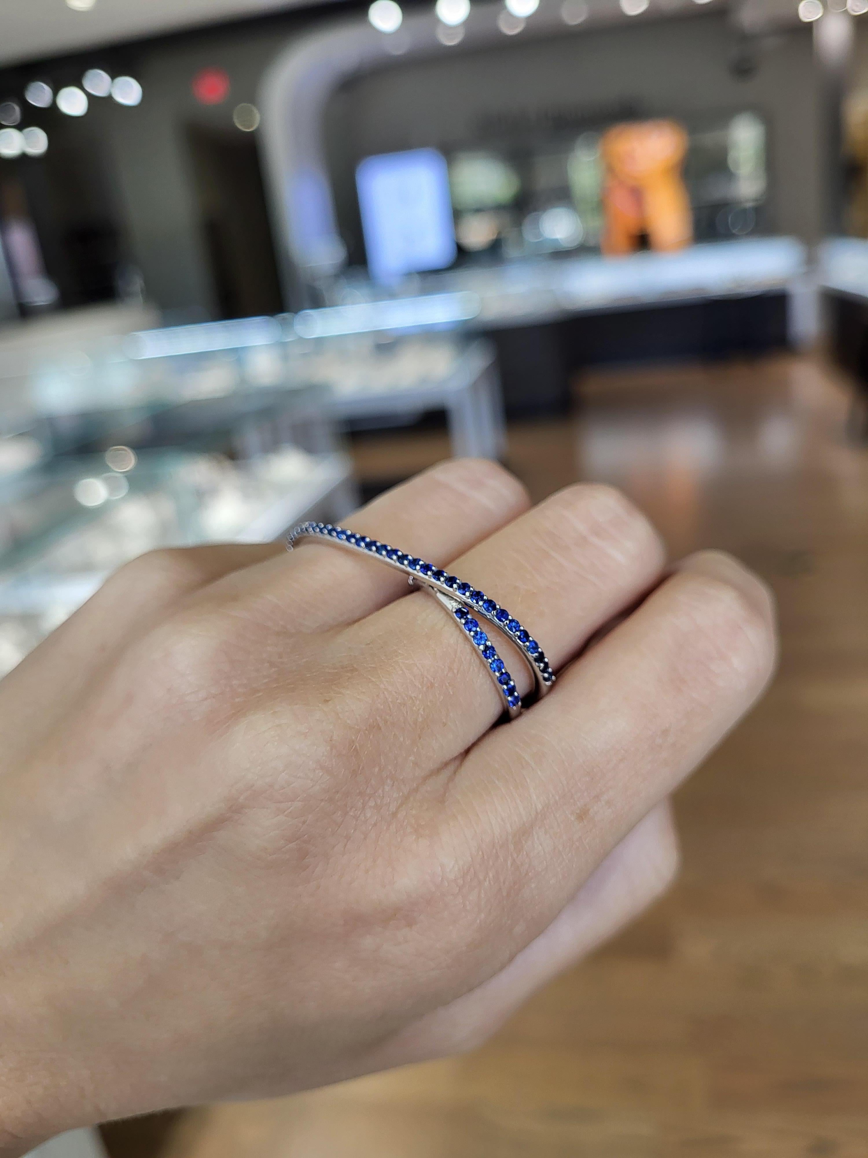 0,90 Karat Mehrfinger-Ring mit blauem Saphir im Angebot 5