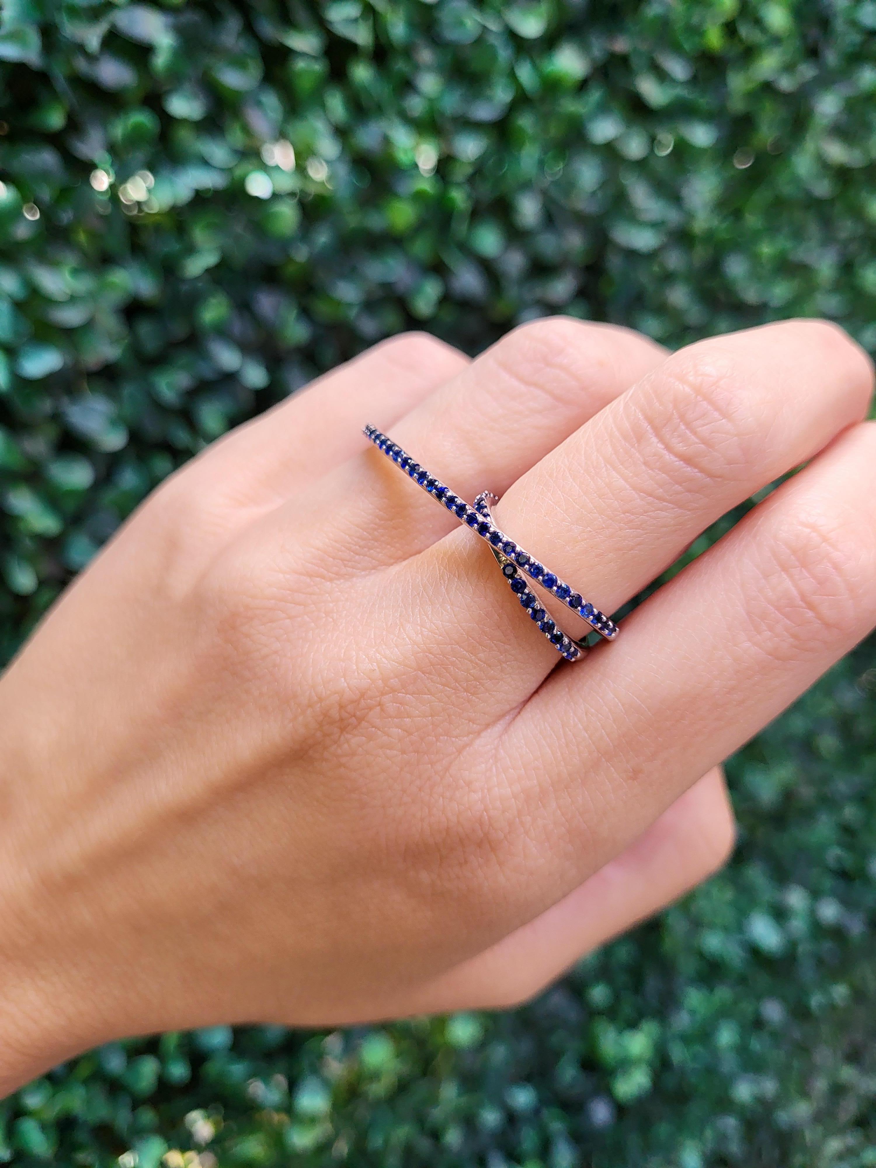 0.90 Carat Multi Finger Blue Sapphire Ring For Sale 1