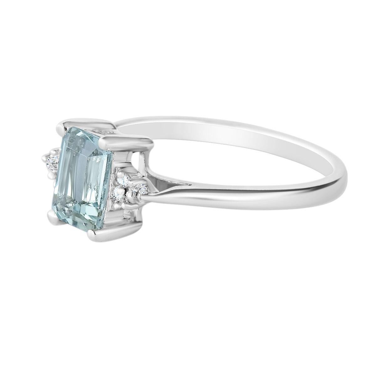0.90 Carat Natural Emerald Cut Aquamarine Ring Solid White Gold with 6 Diamonds 1
