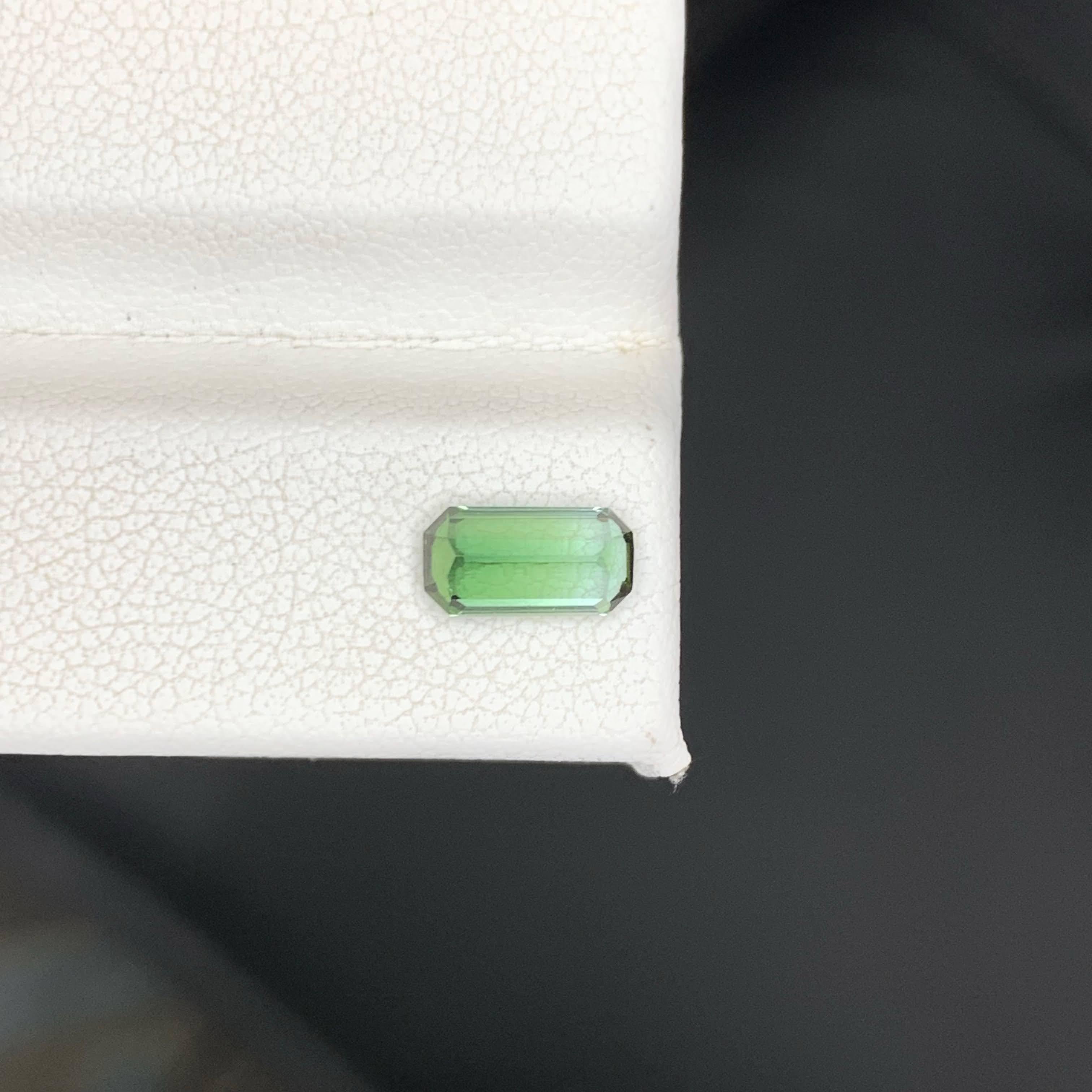 0.90 Carat Natural Loose Bi Color Tourmaline Stone Emerald Cut Afghan Gemstone im Angebot 1