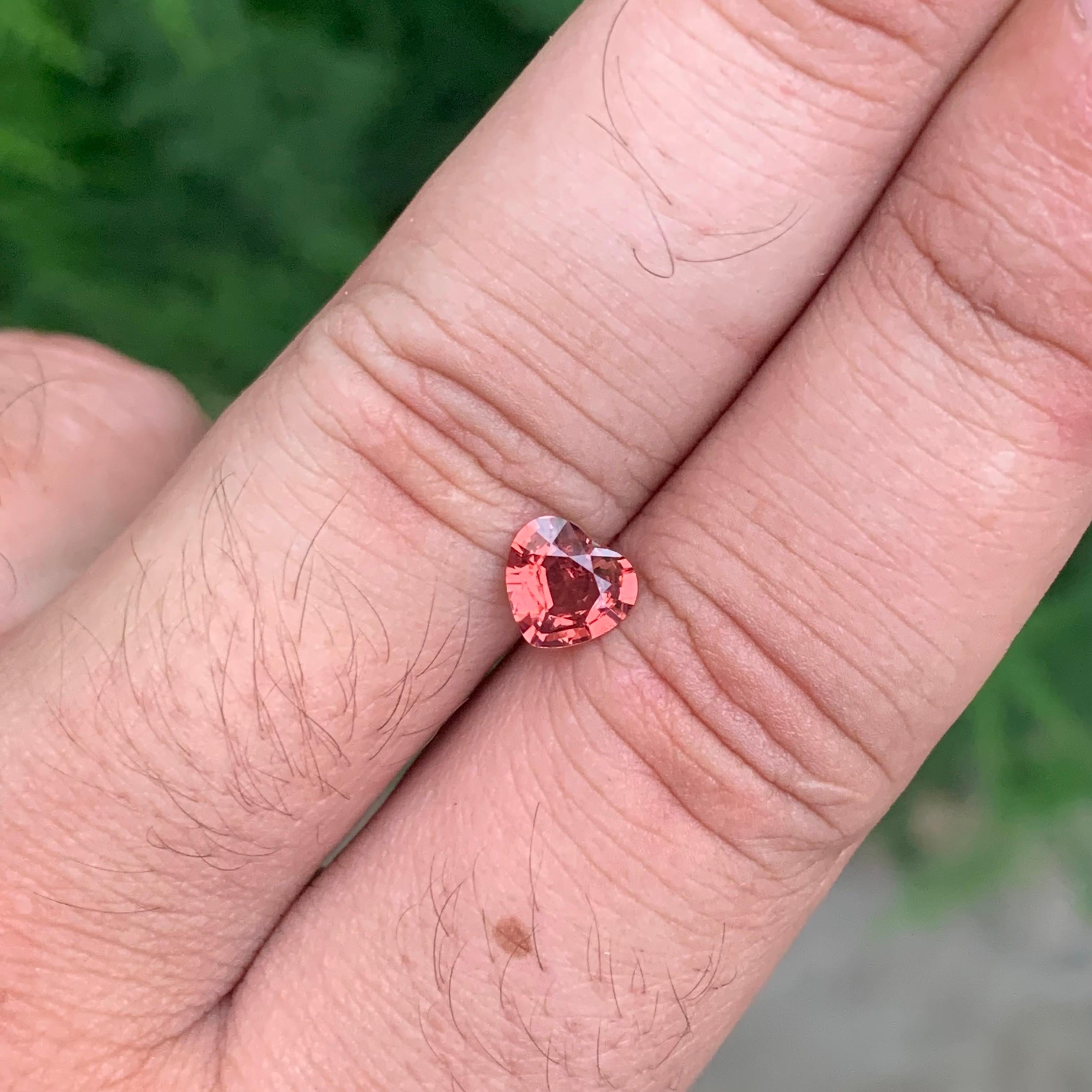 0.90 Carat Natural Loose Peach Pink Spinel Heart Shape Gemstone For Sale 4